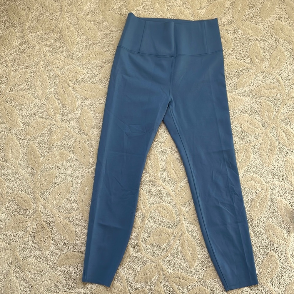 VUORI leggings
